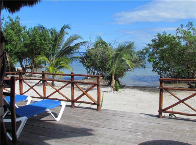 Porto Coral Hotel & Suites Chetumal Exterior photo